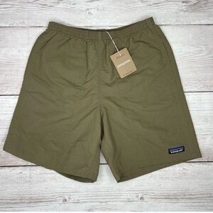 NWT Patagonia Baggies Longs 7" Shorts Mesh Lined Men's Small-Dark Ash.